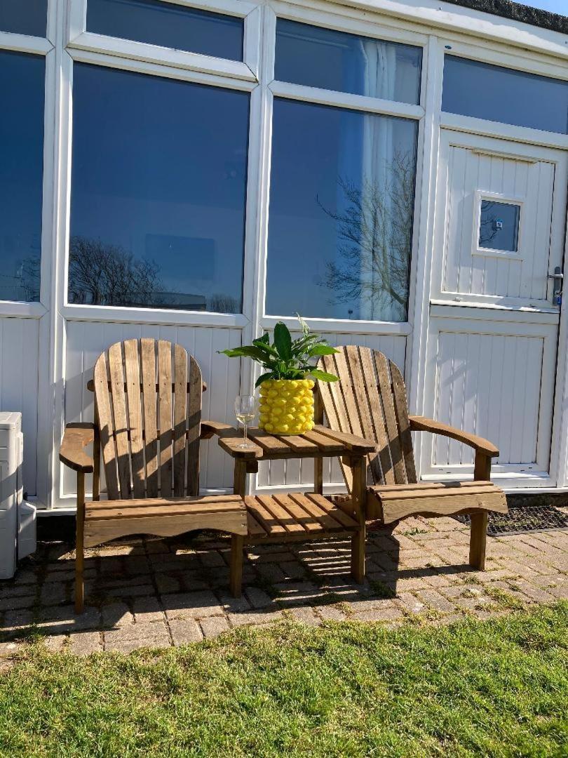 Chalet K118 - The Sand Beach Camber Exterior foto